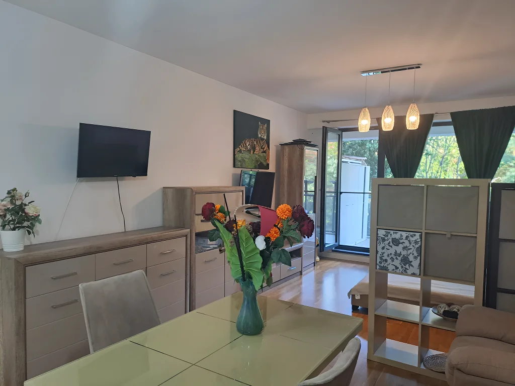 Apartament de închiriat în Voluntari, Ilfov - Liniște, Aer Curat, Pădure Băneasa - imaginea 4