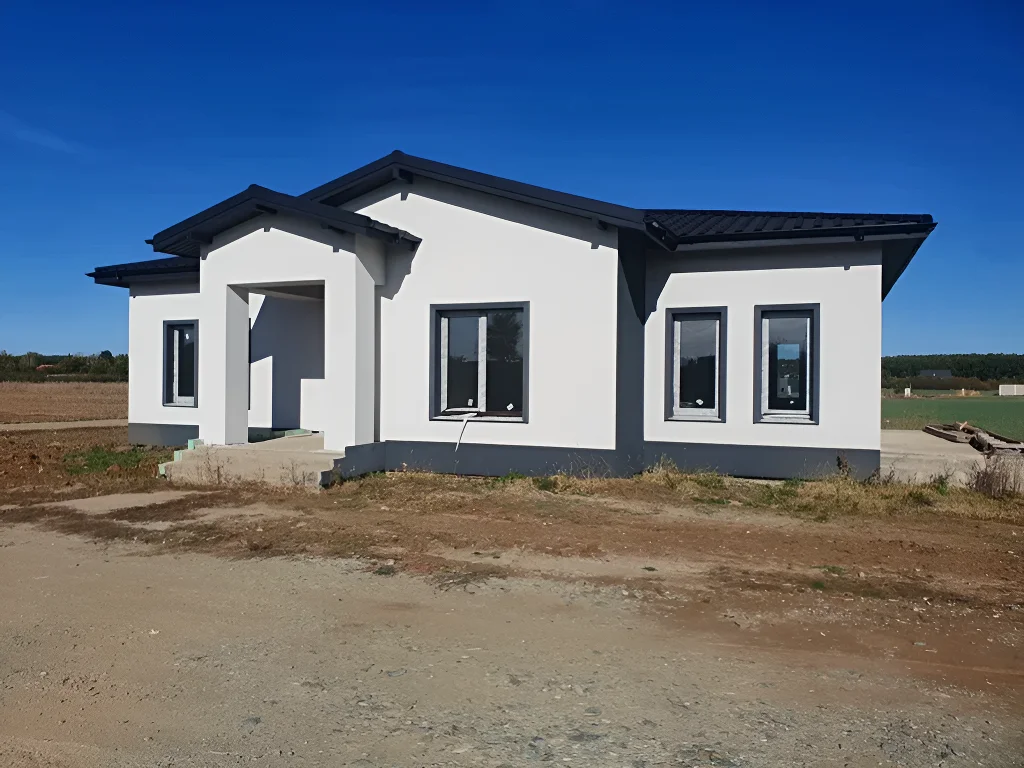 casa de vânzare în Balotești, Ilfov - Proximitate pădure, stadiu 'la rosu', teren 400 mp - imaginea 3