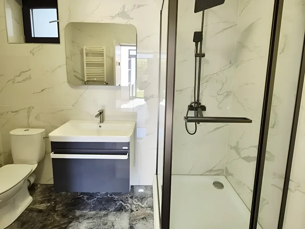 Casa de închiriat Balotești, Ilfov - spațioasă, modernă, ideală pentru afaceri sau locuit - imaginea 15