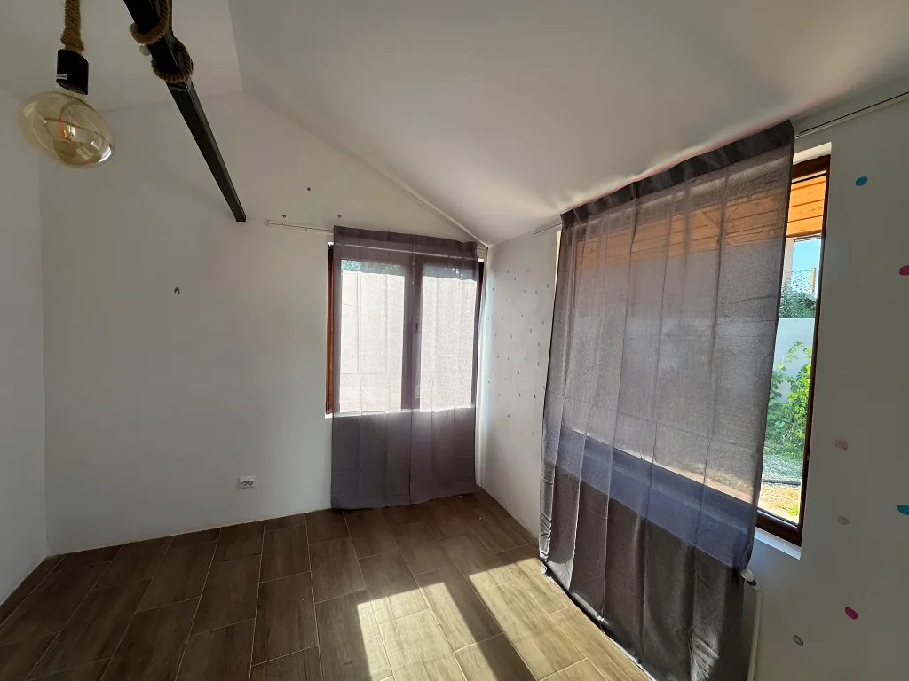 Casa individuală de închiriat în Corbeanca, Ilfov - cazare echipe - imaginea 5