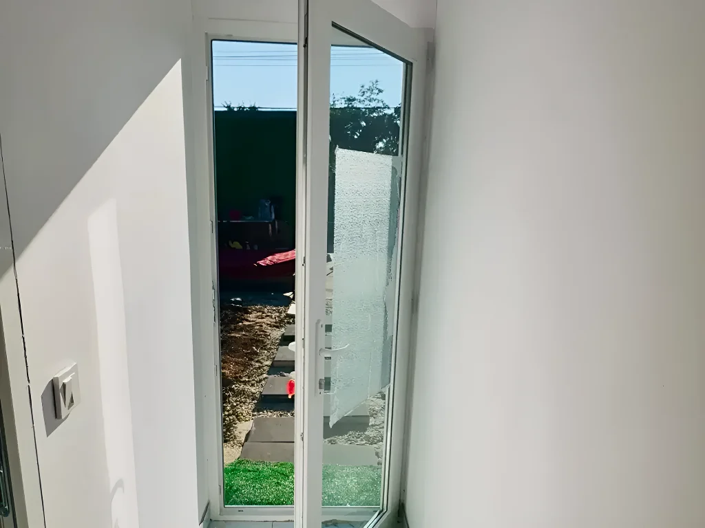 Casa individuală de închiriat în Corbeanca, Ilfov - cazare echipe - imaginea 11