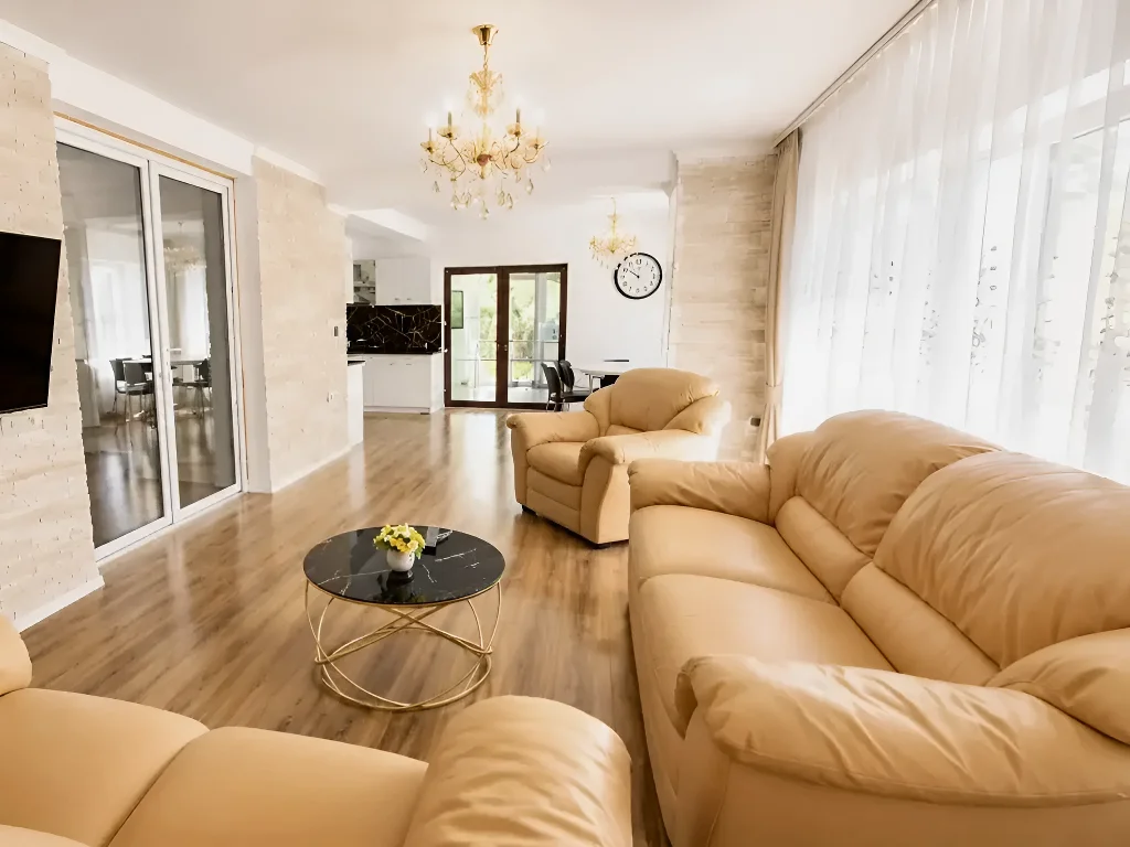 Vidra, Ilfov: Casă individuală P+1+M de vânzare - 500mp teren, 7 camere, clasa energetică A