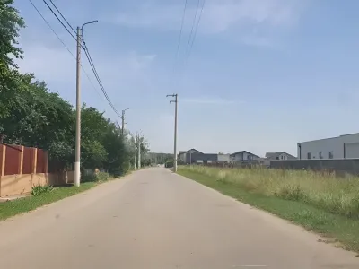 Teren Balotești, Ilfov – 500 mp, zonă liniștită, acces stradal, lângă pădure