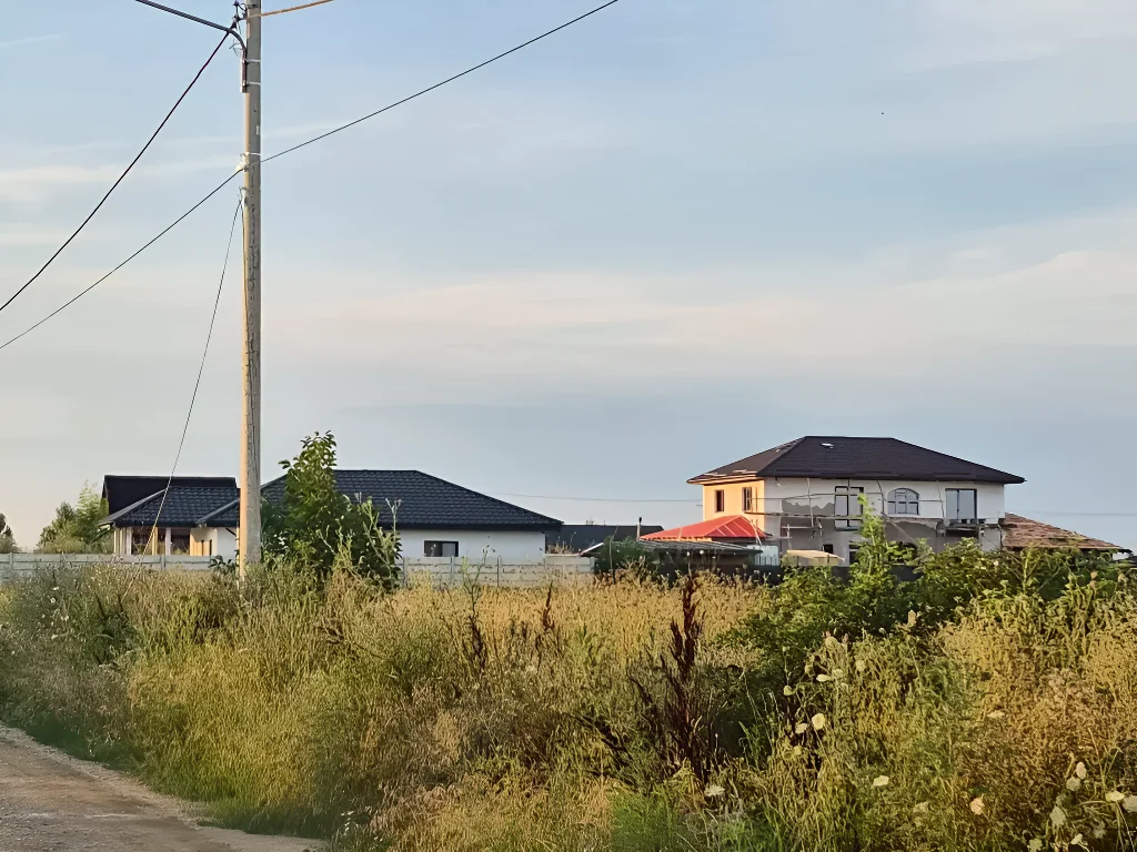 Teren 600 mp de vânzare în Balotești, Ilfov - Acces drum asfaltat, aproape de lac și utilități - imaginea 3