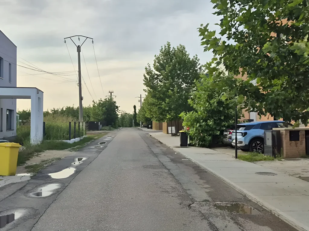 Ofertă teren Balotești, Ilfov - Zonă rezidențială cu acces la facilități și spații verzi - imaginea 3