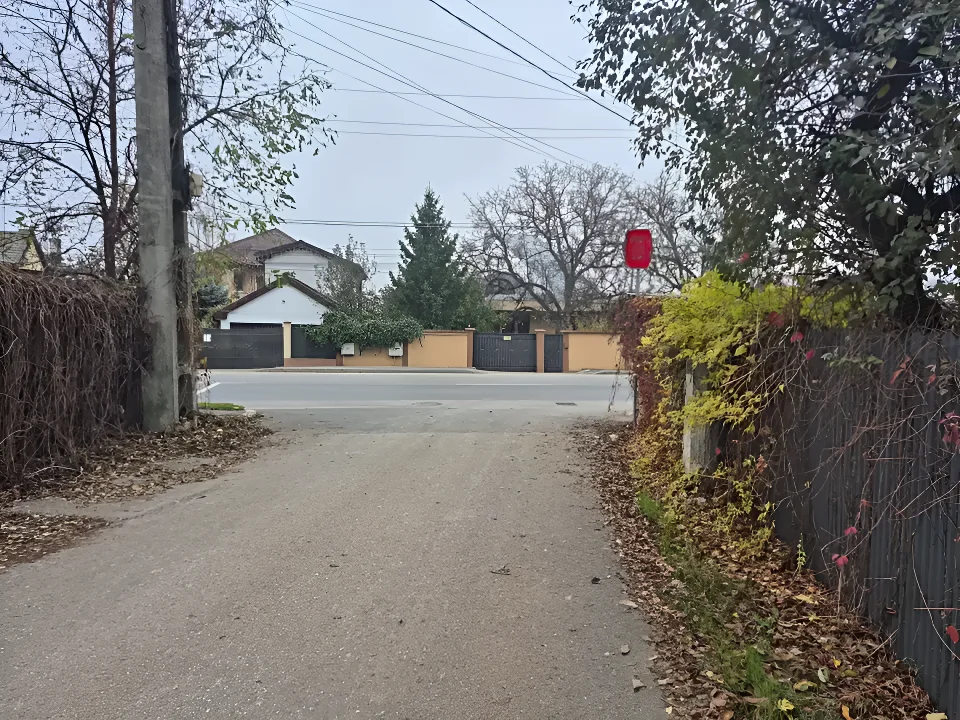 Teren de Vanzare Balotești, Ilfov - Aproape de Natură și Utilități Esențiale - imaginea 2