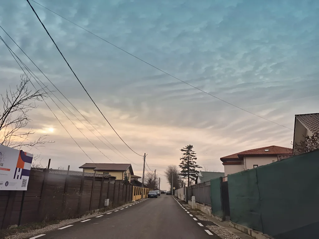 Teren intravilan de vânzare în Balotești, Ilfov - Aproape de DN1 și facilități urbane - imaginea 2