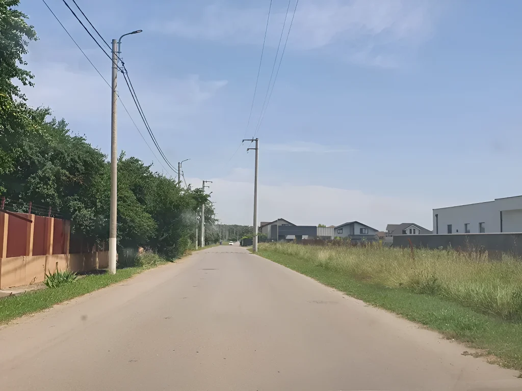 Teren Balotești, Ilfov – 500 mp, zonă liniștită, acces stradal, lângă pădure - imaginea 3