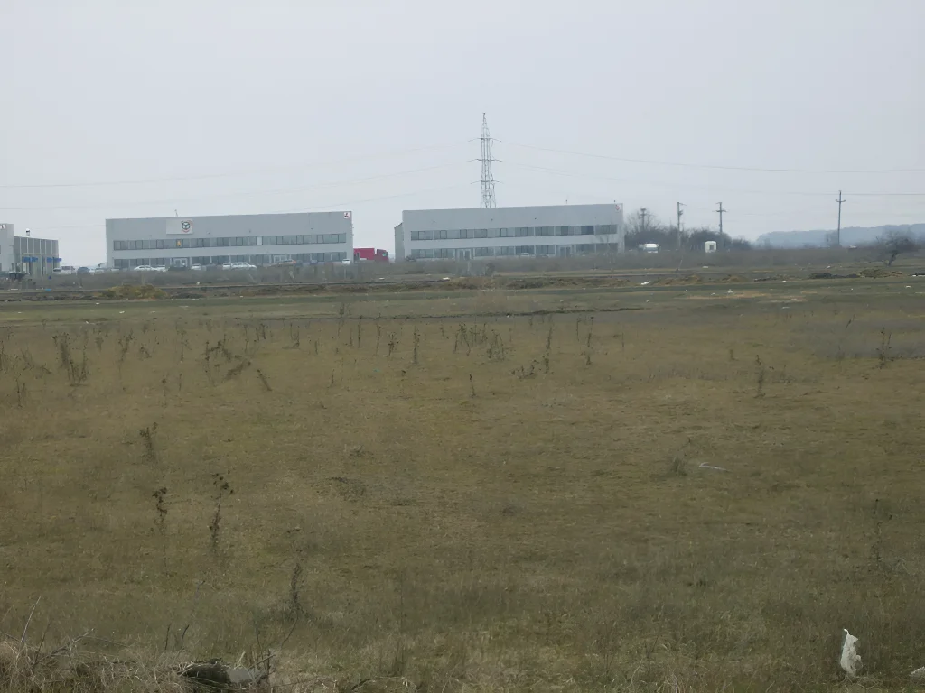 Teren de Vânzare Buftea, Ilfov - 3594 mp Intravilan, Zonă Mixtă M2, POT 50%, CUT 5.5, P+4/P+10E - imaginea 3