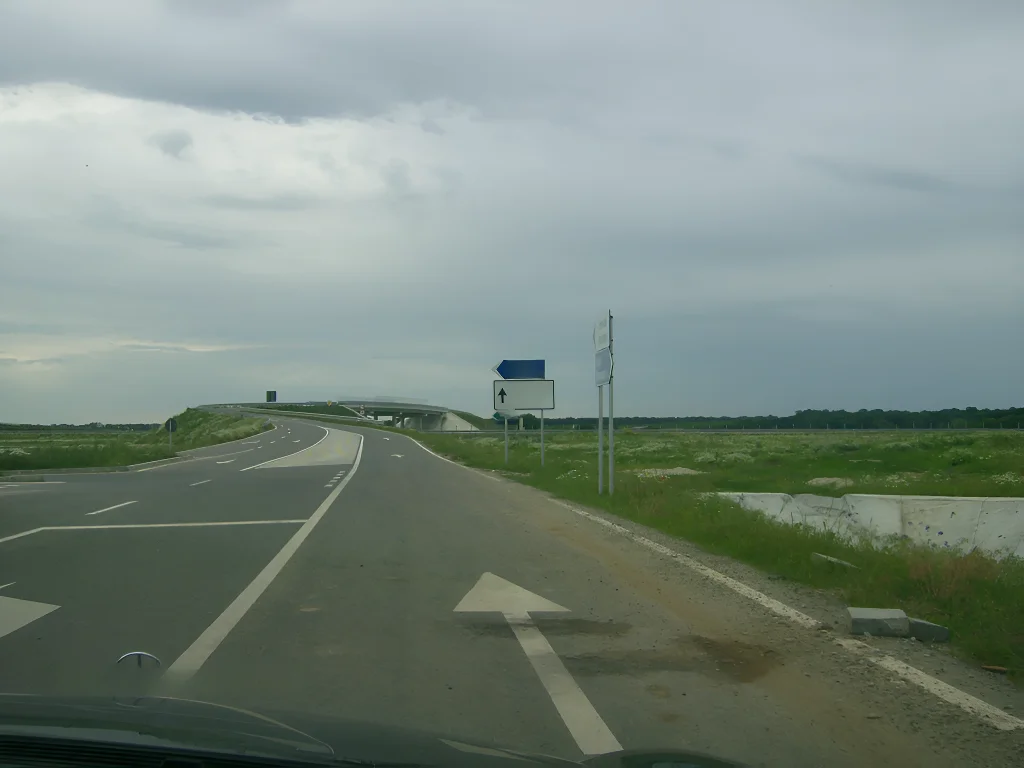 Teren intravilan de vânzare, 2 Ha, Snagov, Ilfov - Acces lac, drum exploatare, Autostrada A3 - imaginea 3